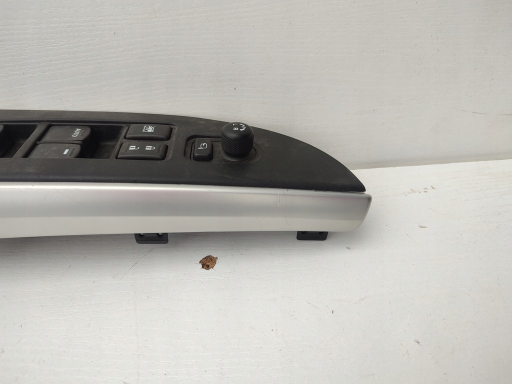 фото №8, Переключатель окон ручка дверь suzuki sx4 s-cross europa 2013