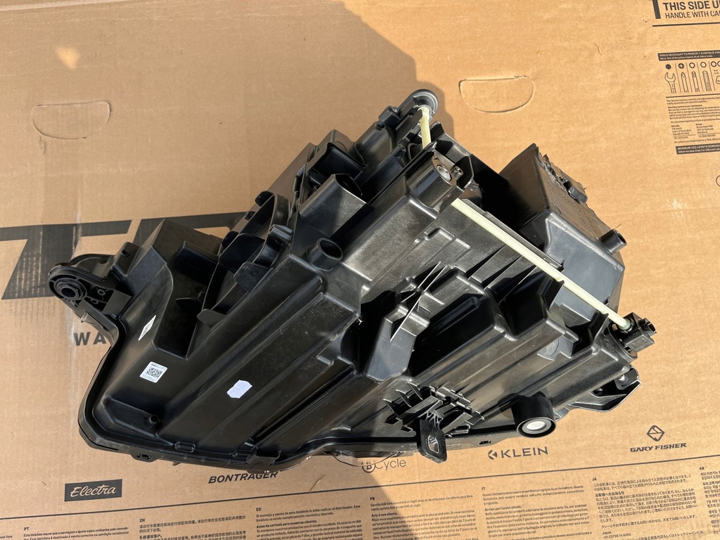 фото №6, Audi q4 e-tron - лампа права 89a941034