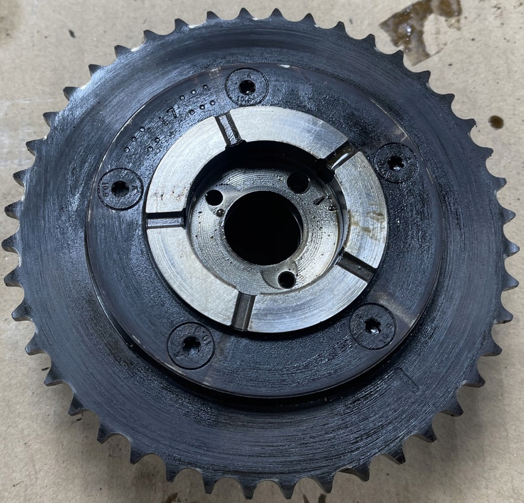 Купить O2 cadillac escalade iv 2014 - колесо переменных faz распределительного вала вариатор