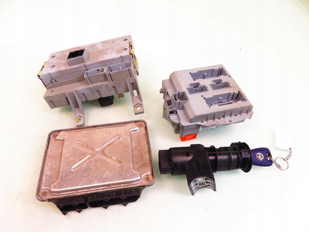 фото №11, Замок зажигания блок управления bsi fiat siena 1.6 16 v