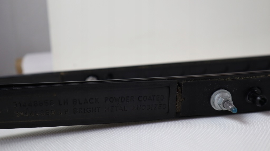 фото №11, Volvo v60 ii рейлинги кровельные 19 019 31448859, 31448858