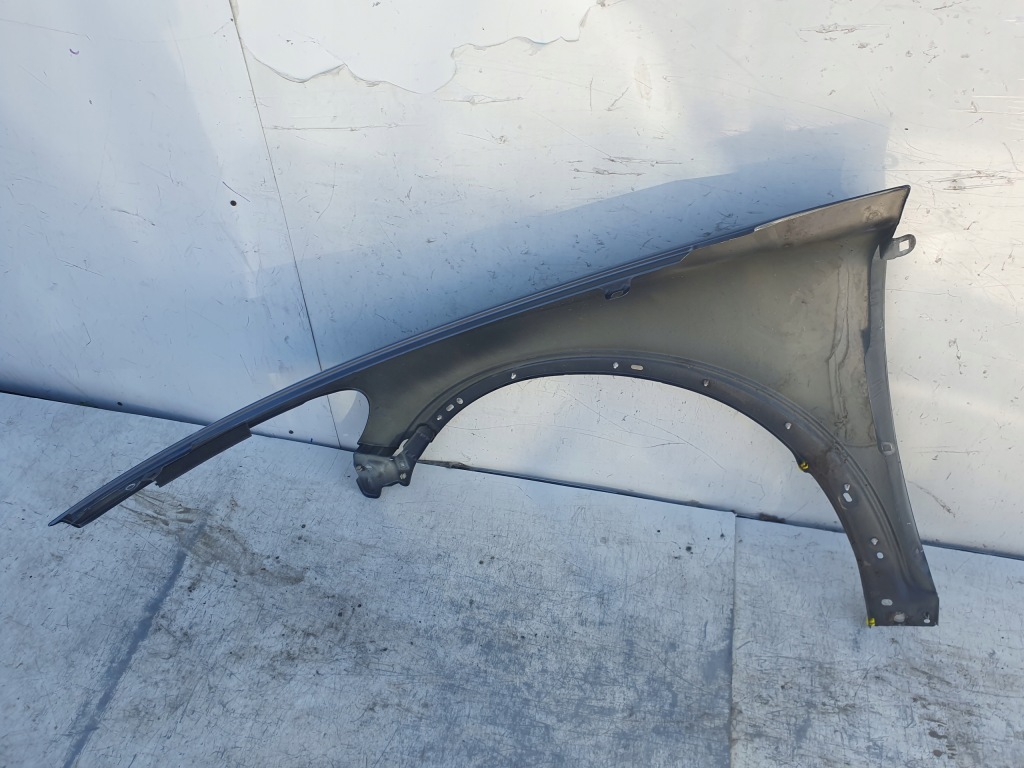 фото №5, Volvo c30 крила правий перед передній