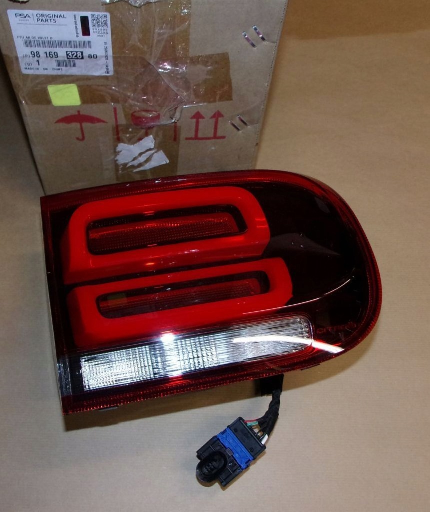 фото №1, Лампа задняя c c5 aircross левая 9816932880