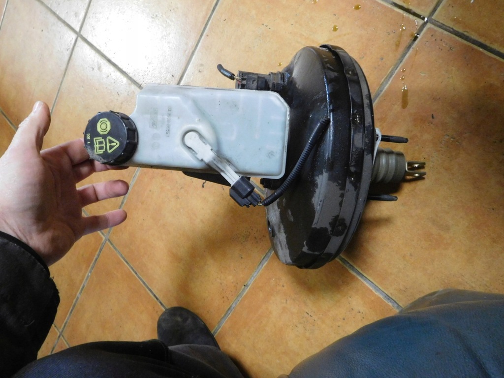 фото №4, Volvo v50 4n51-2b195-ak підсилювач гальм