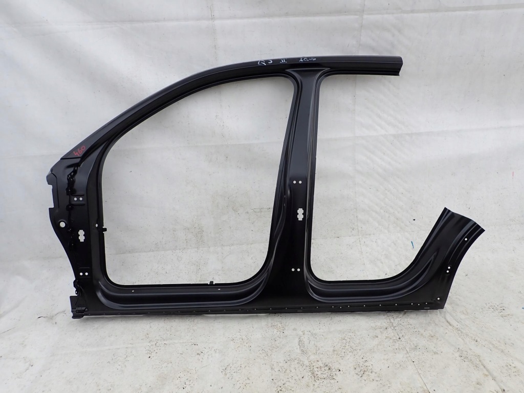 Audi q3 2 2 18- порог стойку рама обшивка левая перед в Украине