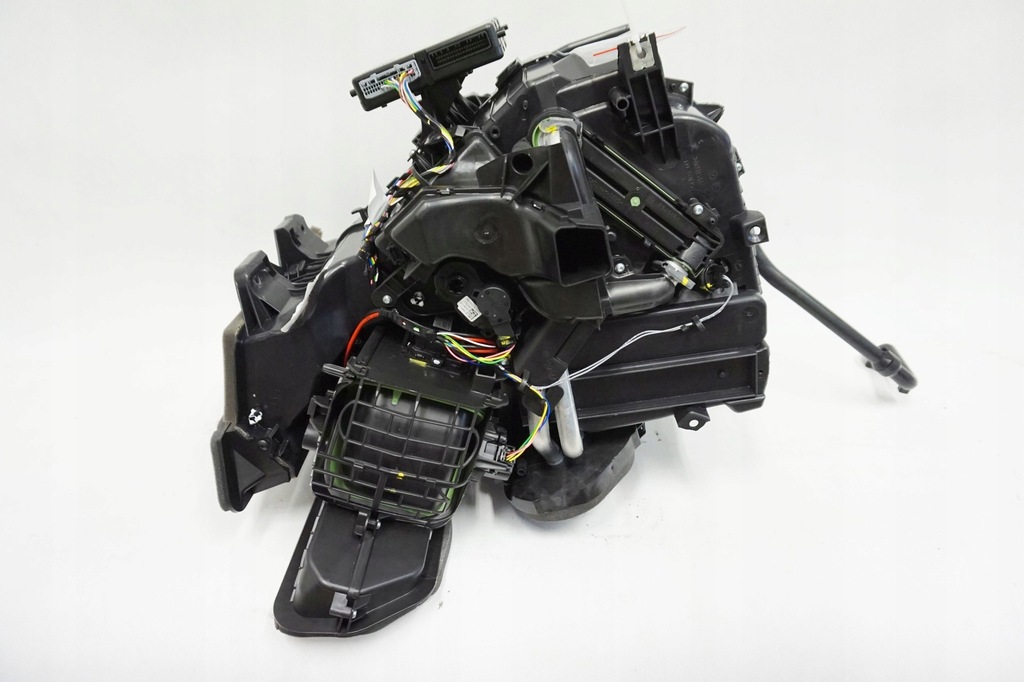 фото №8, Отопитель dacia duster ii 4x4 1.5dci 272707351r