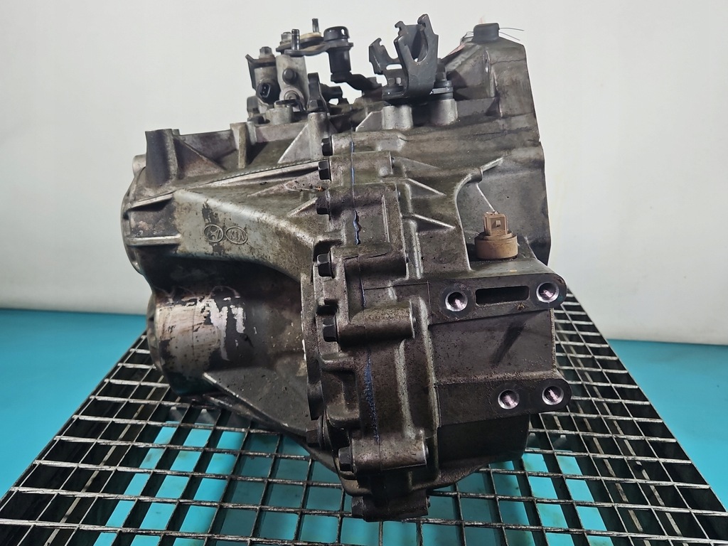 фото №8, Коробка передач передач 4300038060 hyundai santa fe ii 06-12 2.2 crdi