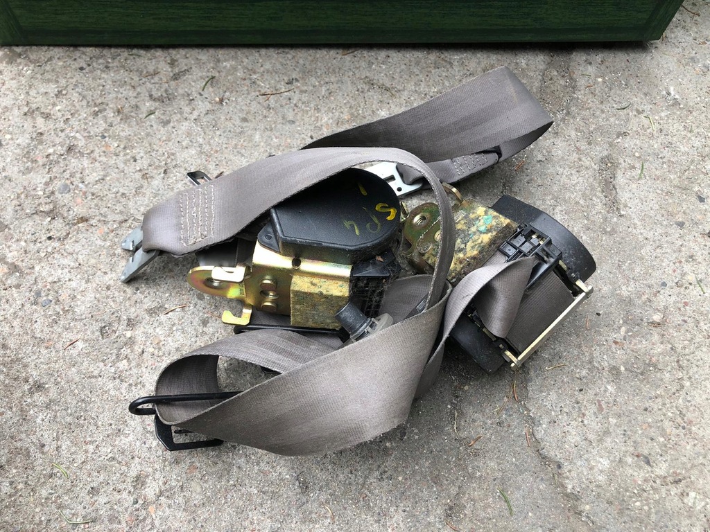 фото №1, Renault espace iv 4 ремені безпеки перед cena za 2 штуки