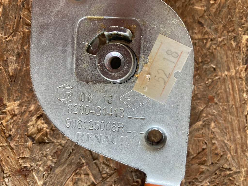 фото №5, Замок дверь lt 8200431413 dacia dokker