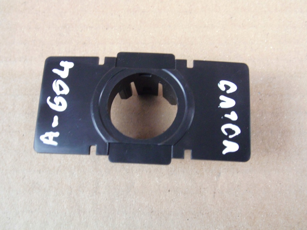 фото №1, Volvo xc60 ii кронштейн датчика заднього виду pdc