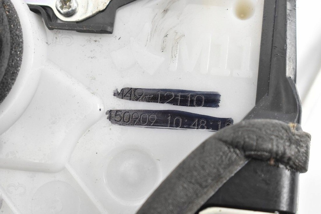 фото №13, Замок ручка дверь правый перед m49-12110 hr-v 15-