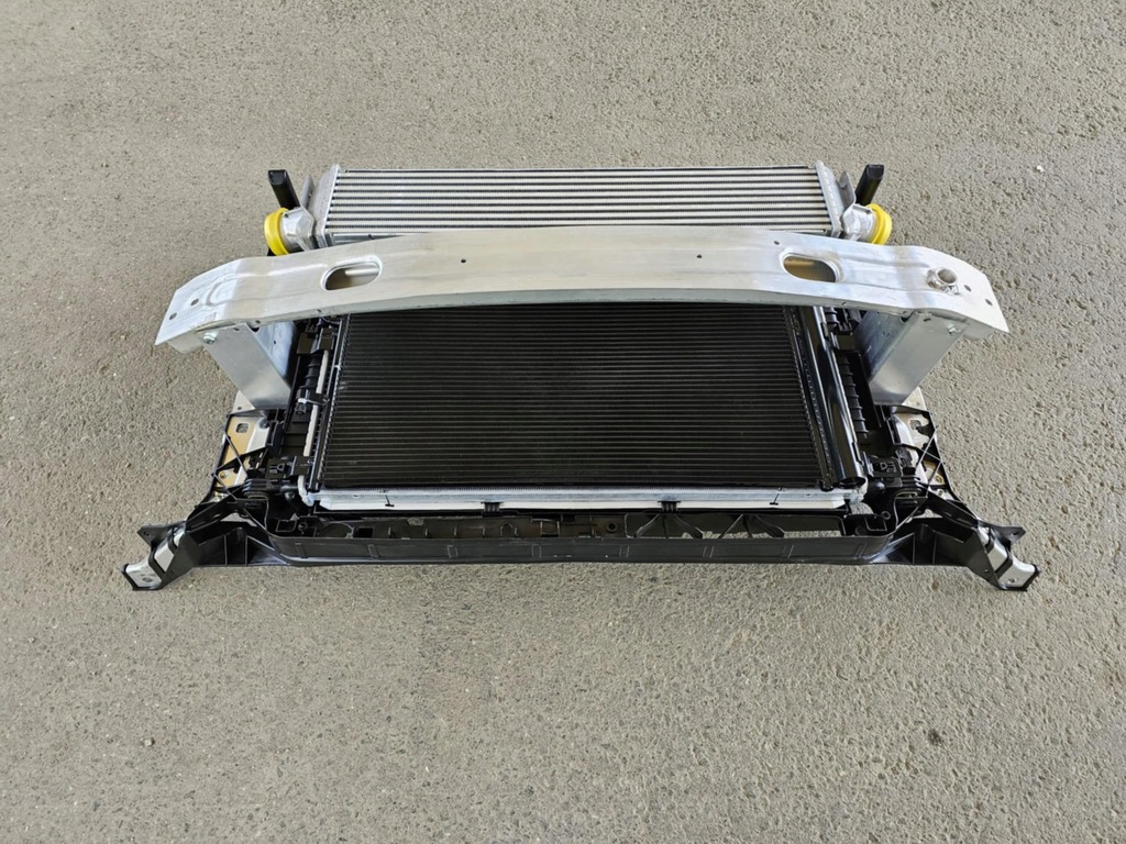 фото №16, Комплект радіатор вентилятори pas передній балка audi s4 b9 8w 3.0 tdi