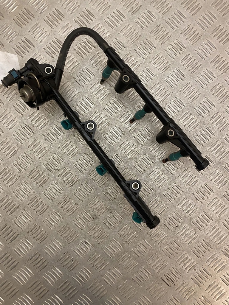 фото №10, Lexus rx 450h 2014 форсунки / комплект 2325031090