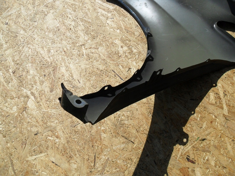 фото №16, Toyota avensis 2009- крыло правый