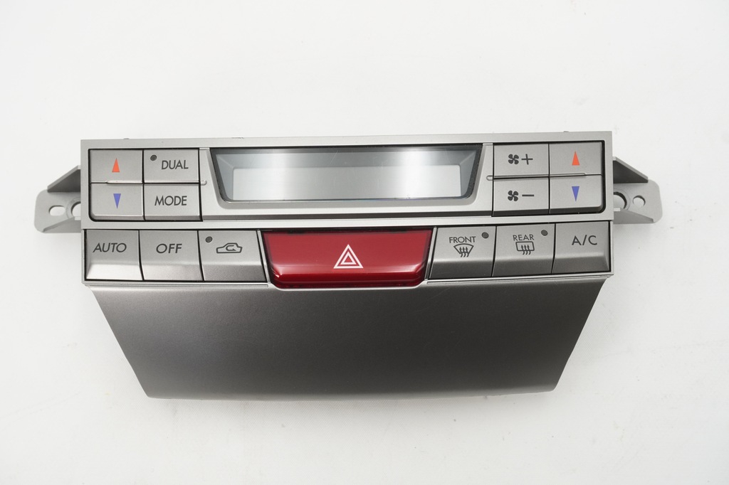 фото №1, Панель кондиционера subaru legacy 72311aj030