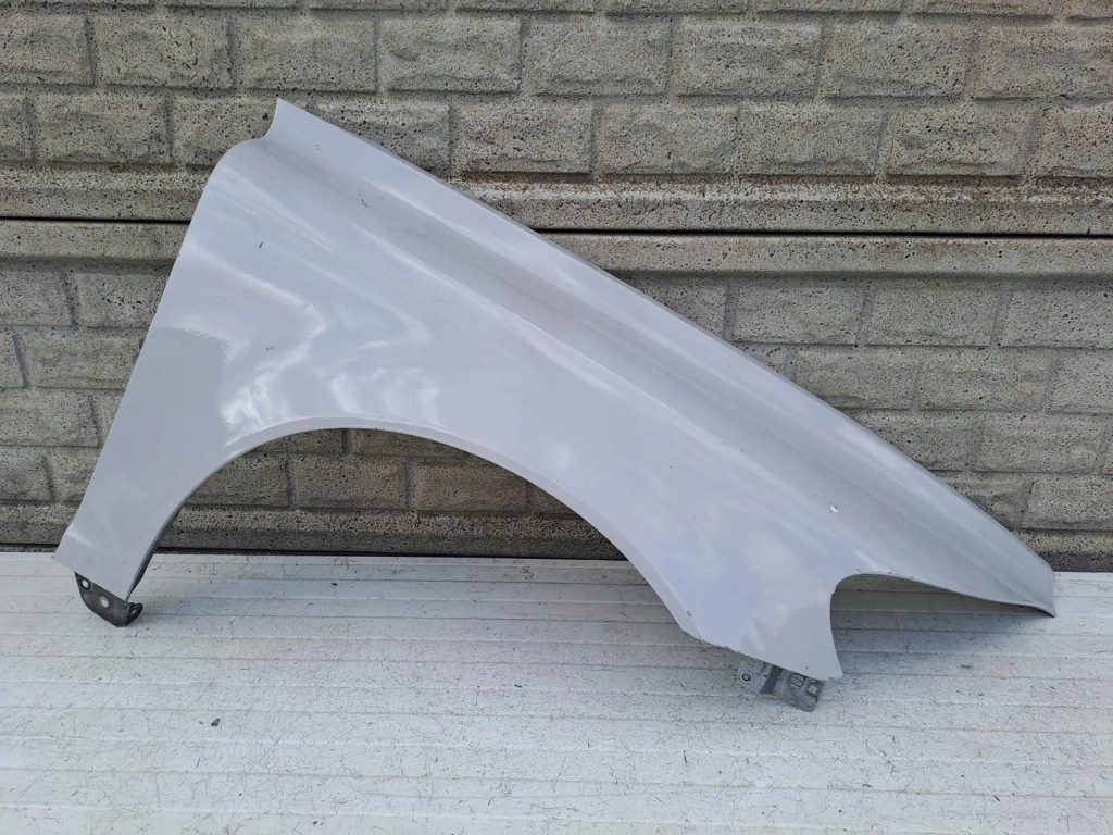 фото №1, Volvo c70 2005- крила передній правий