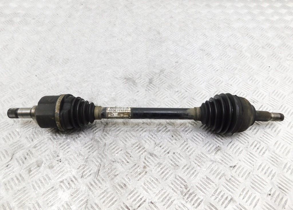 фото №1, Приводной вал левая перед 9806153080 toyota proace ii jumpy iii expert 2.0 bluehdi