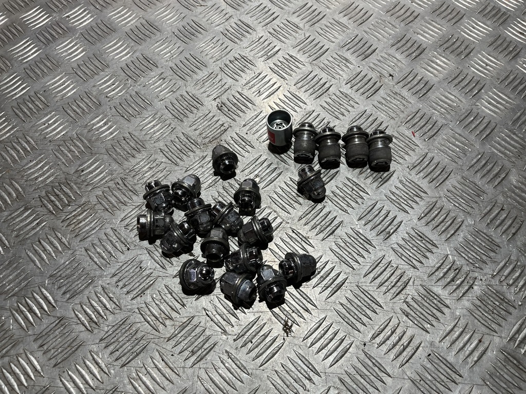 фото №1, Секретки болты kół mitsubishi eclipse cross 17-