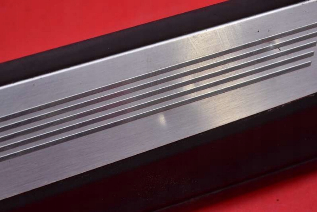 Молдинг поріг лівий перед 8047745 bmw x1 e84 рестайлінг  m-pakiet 12-15 Недорого