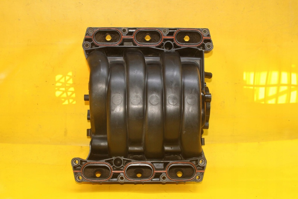 фото №7, Коллектор всасывающий audi a8 d3 3.0 asn 06c133151r