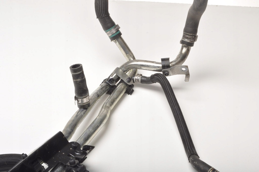 фото №4, Maserati levante 3.0 v6 труба шланг wody