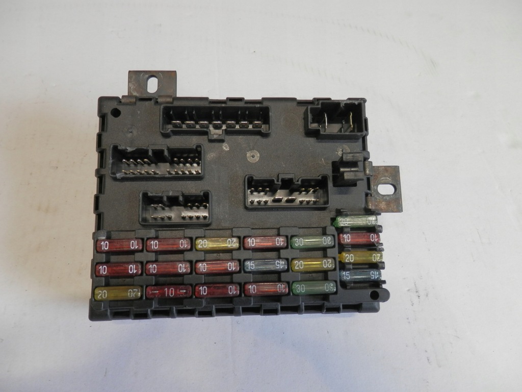 фото №1, Alfa romeo 156 коробка предохранителей 46447809