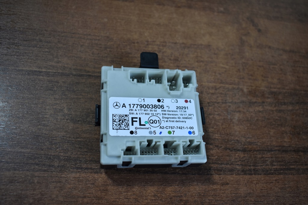 фото №1, Модуль дверь mercedes w177 1