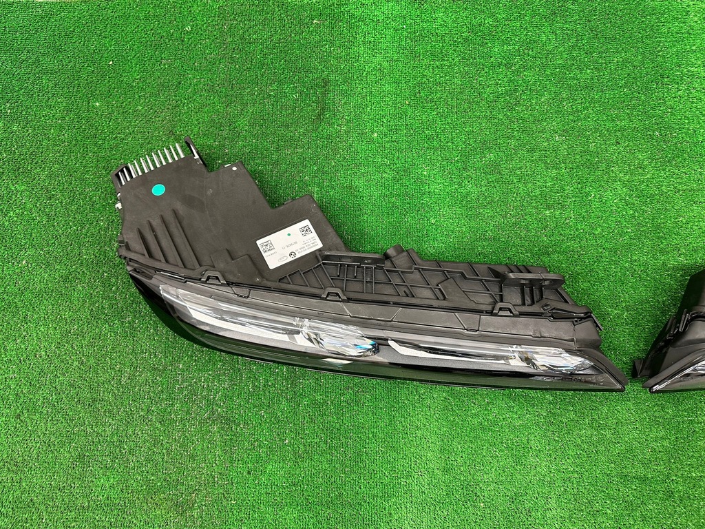 фото №8, Bmw 7 g70 i7 лампа лампы led перед 4 комплекты swarovski eu 9879935 9879936