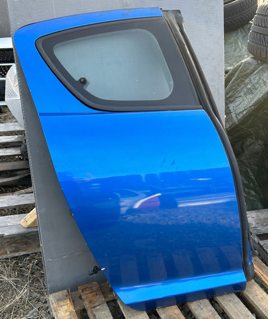 Купить Дверь правое  задняя задняя mazda rx8 коплектная