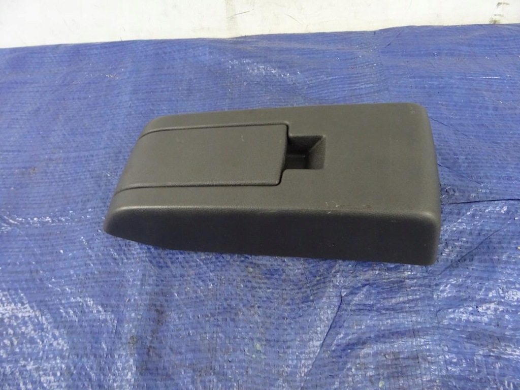 фото №1, Подлокотник jeep patriot 06