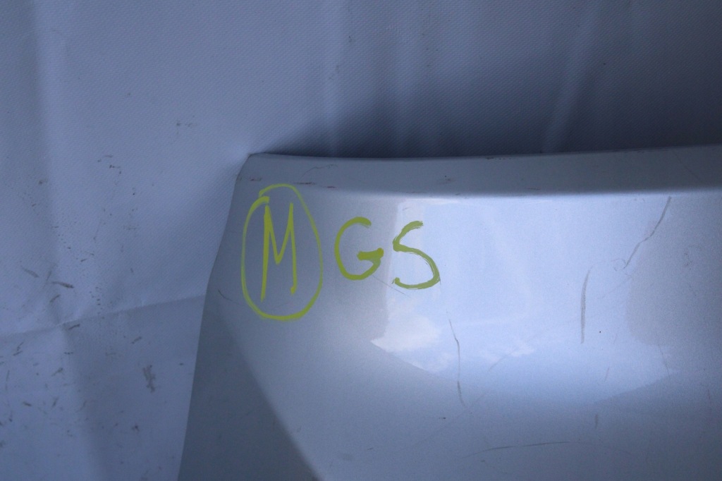 Mg gs i 2015r- бампер задній задній pdc kompletny в Україні