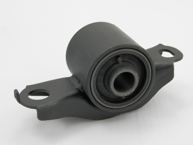 фото №9, Втулка металево-гумова mazda 626 ge 91- важеля передній нижній ліва