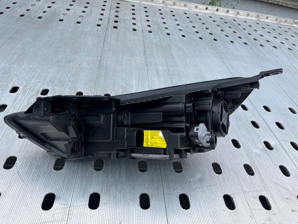 фото №8, Лампа правая передняя hyundai ioniq ксенон led niebieska