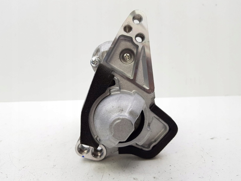 Стартер renault dacia 233006662r m000td2572 1.3 Недорого