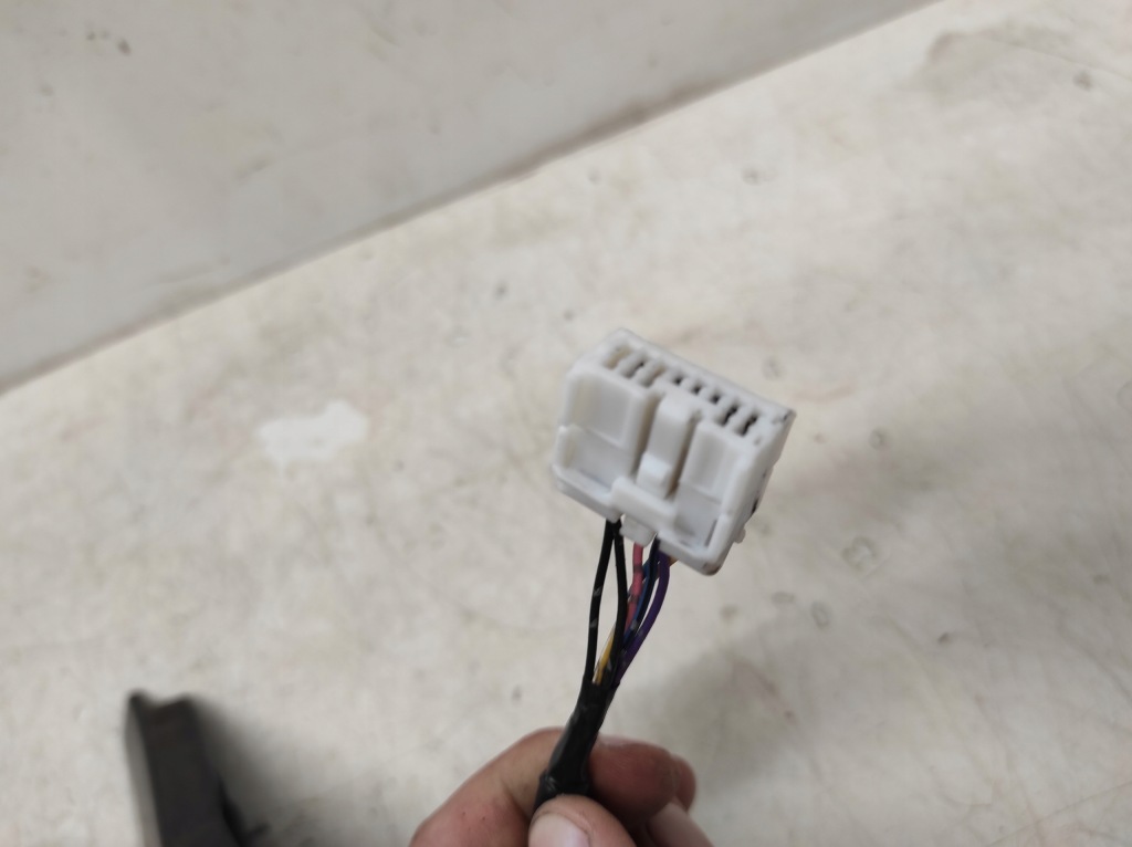 фото №7, Honda accord vii 7 02- зеркало правое 7pin