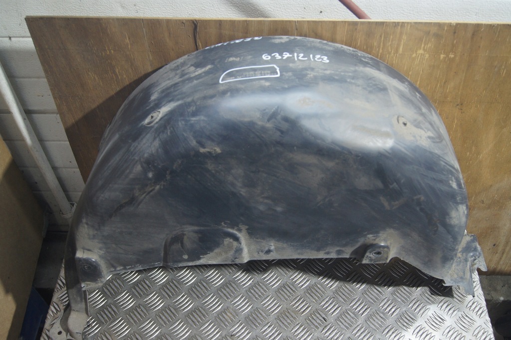 фото №1, Підкрилок правий задня partner berlingo 9680450380