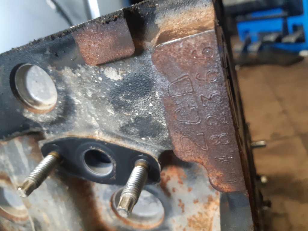 фото №7, Блок двигателя toyota hilux viii 2.4d gdftv