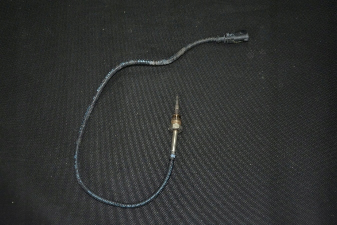 фото №1, Датчик температуры выхлопных газов audi q7 4m0906088m