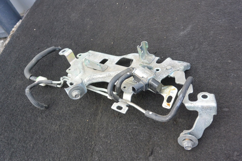 фото №7, Клапан вакууму кронштейн mazda cx5 cx9 2.5 t