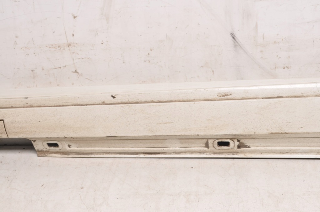 фото №6, Mercedes w176 накладка порог левая 650 a1766980054