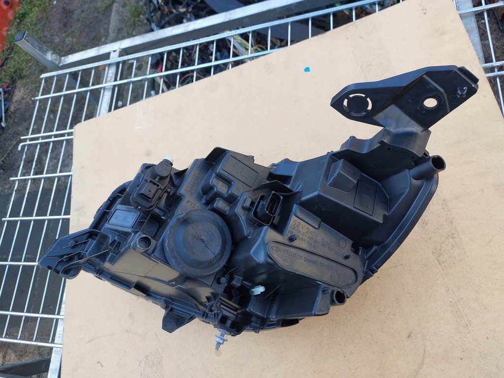 фото №10, Лампа передня права peugeot 208 2008 ii led 19- europa