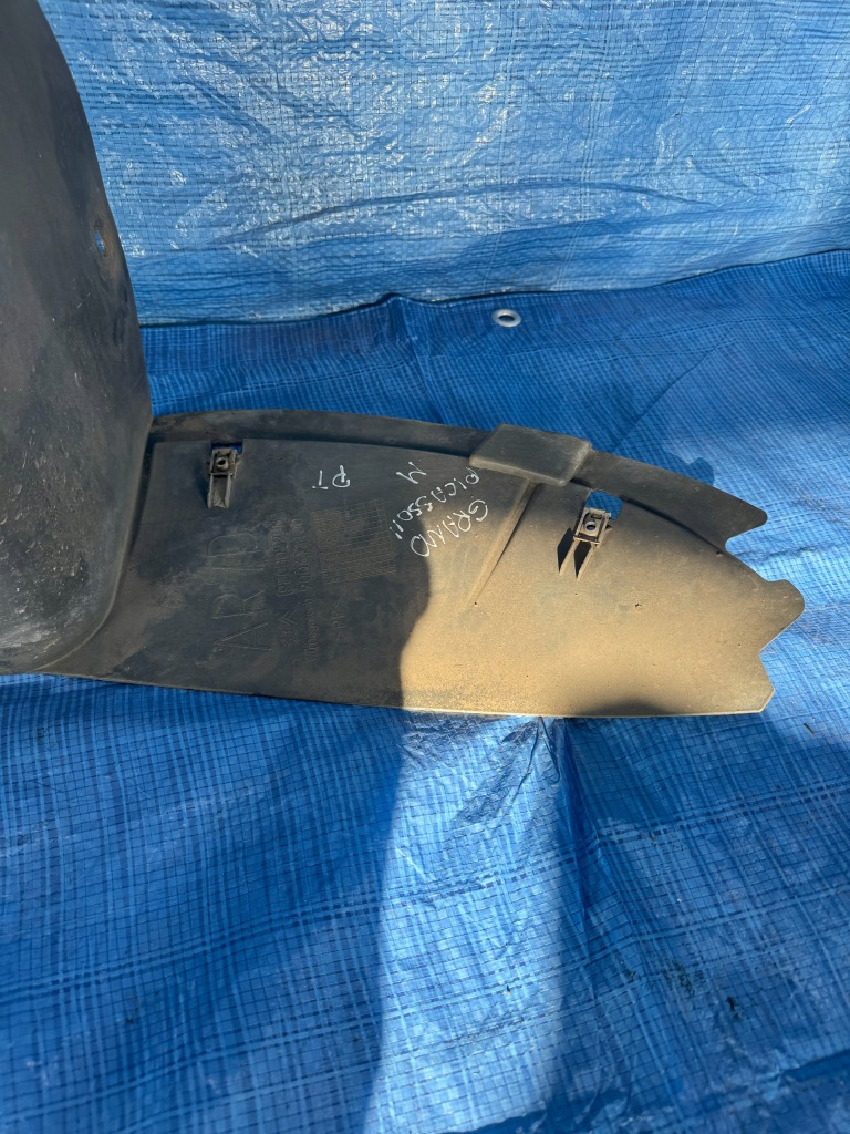 фото №8, Підкрилок задні праве citroen c4 grand picasso ii 9808022980