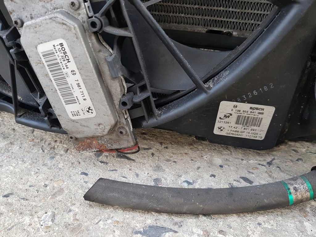 фото №7, Bmw 1 e87 e81 lift 2.0 d pas передній радіатор