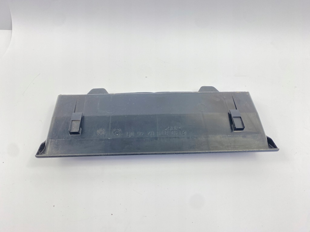 Купити Решітка обдув ноги задній mercedes w140 1408310246