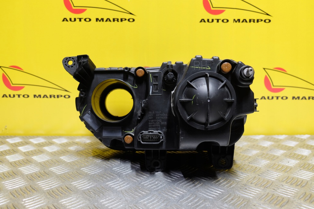 фото №12, Dodge challenger 2015- фара лампа обычная линзованная r usa