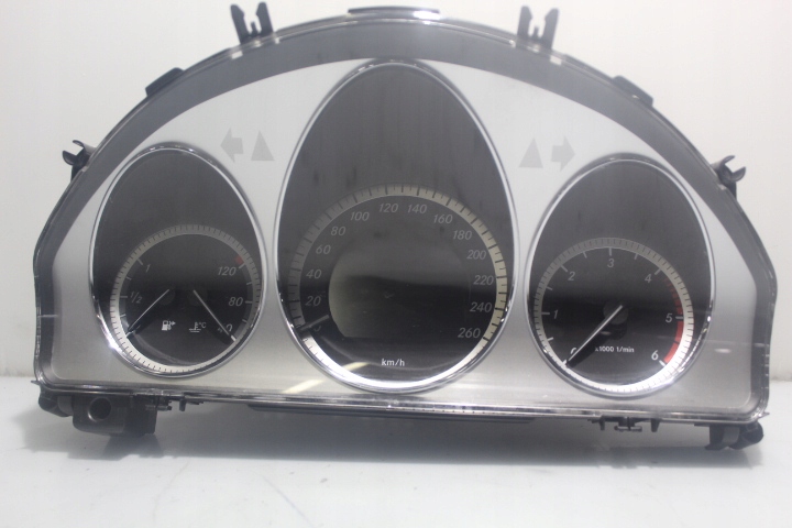 фото №1, Прилади mercedes c klasa w204