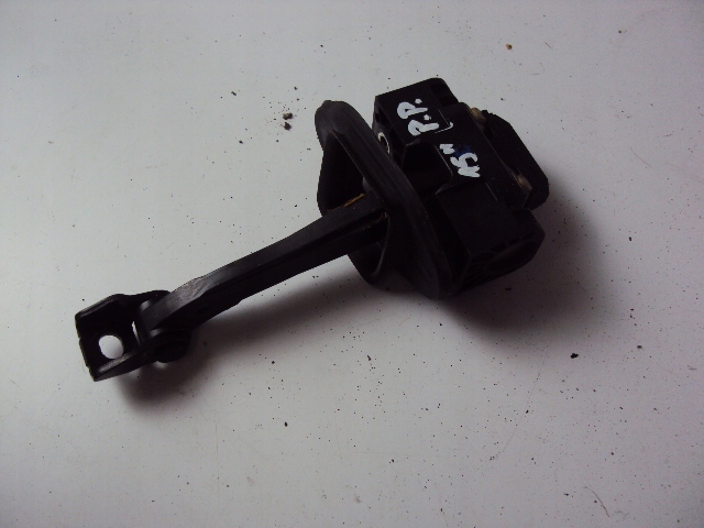 фото №1, Ограничитель дверь правый перед bmw serii 1 f20 15 r