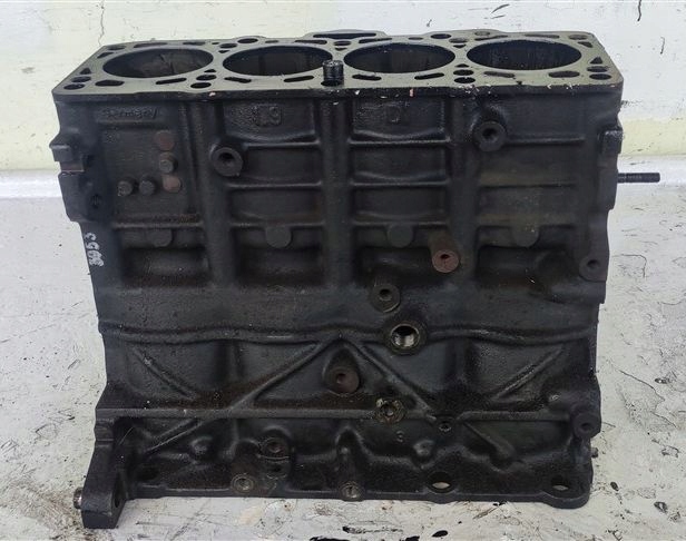 фото №7, Блок двигателя audi vw golf iv 1.9 tdi 038103021c