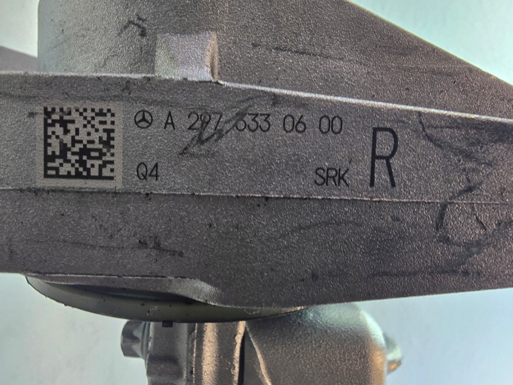 Mercedes eqe підрамник передній a2973452900 Недорого