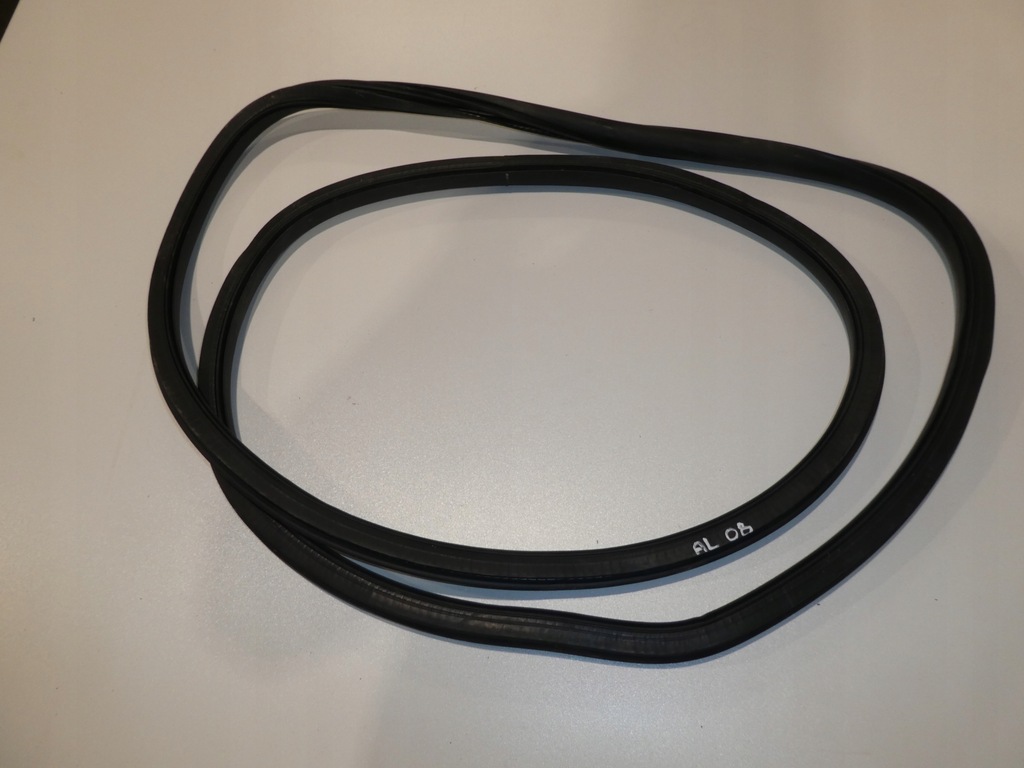 фото №1, Прокладка дверь левая задняя vw caddy 2k5843792f